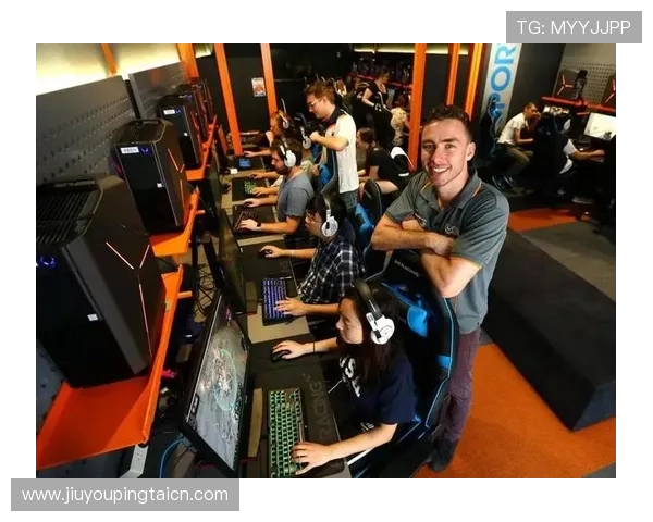 长8娱乐至尊国际专业客服全天在线，为玩家提供及时高效的技术支持与贴心服务